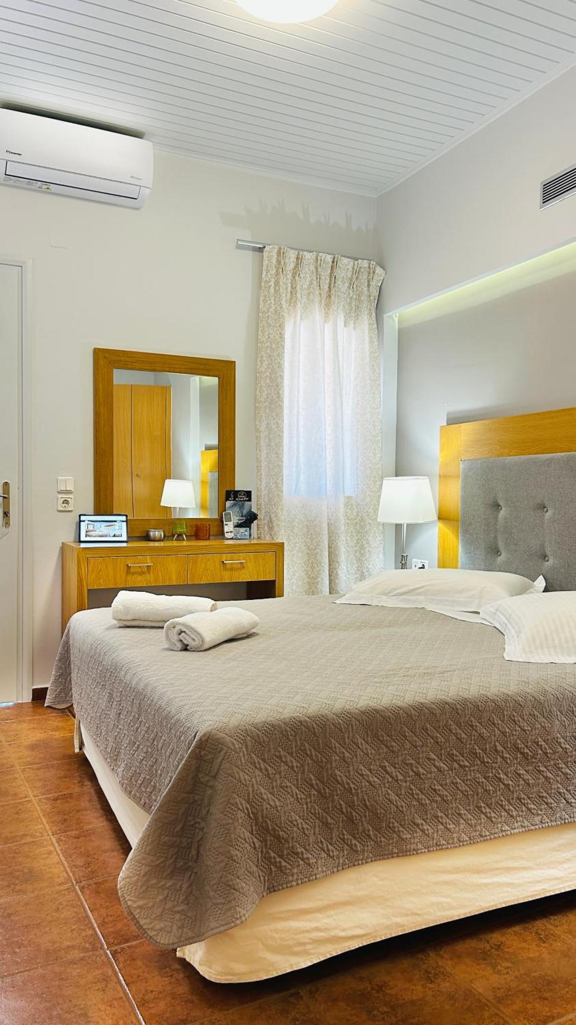 Annaview Apartments & Suites Plakias Bagian luar foto